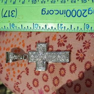 AUTHENTIC MASSIVELY SEXY STERLING SILVER SIMULATED 💎 CROSS MEN'S PENDANT